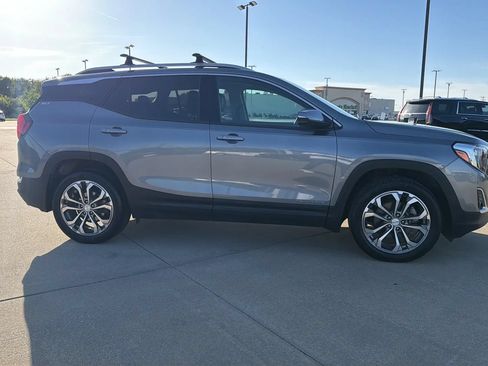 Used 2018 GMC Terrain SLT w/ Preferred Package AWD/4WD image 22