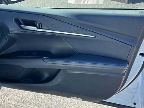 Used 2025 Toyota Camry XSE w/ Premium Package FWD image 10