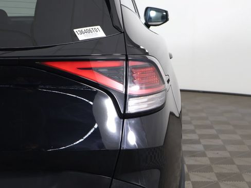 Used 2023 Kia Sportage EX FWD image 17