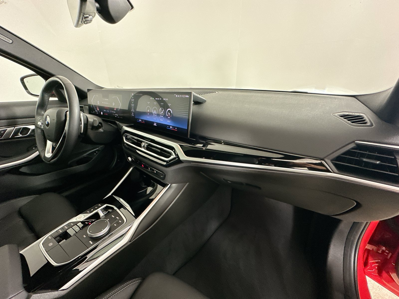Used 2023 BMW 330i xDrive Sedan AWD/4WD image 44