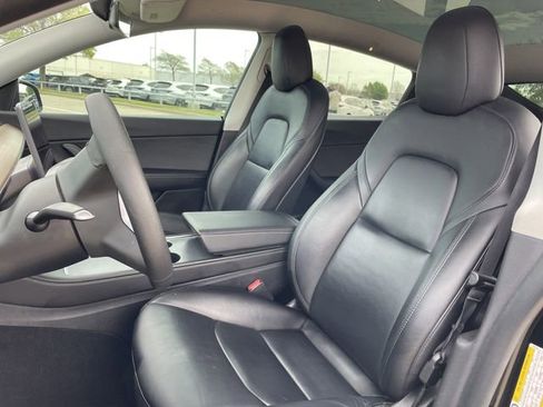 Used 2021 Tesla Model Y Long Range image 20