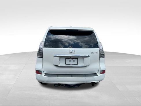 Used 2018 Lexus GX 460 Premium AWD/4WD image 6