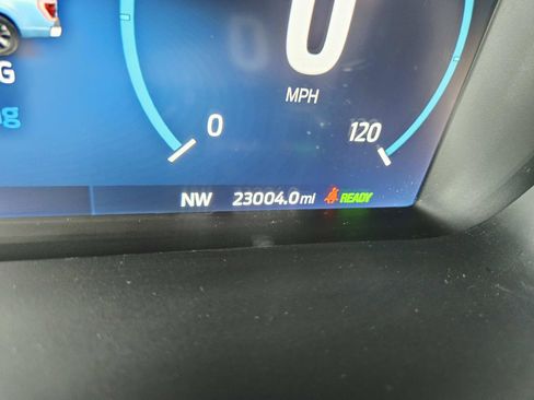 Used 2022 Ford F150 Lariat w/ Equipment Group 502A High AWD/4WD image 28