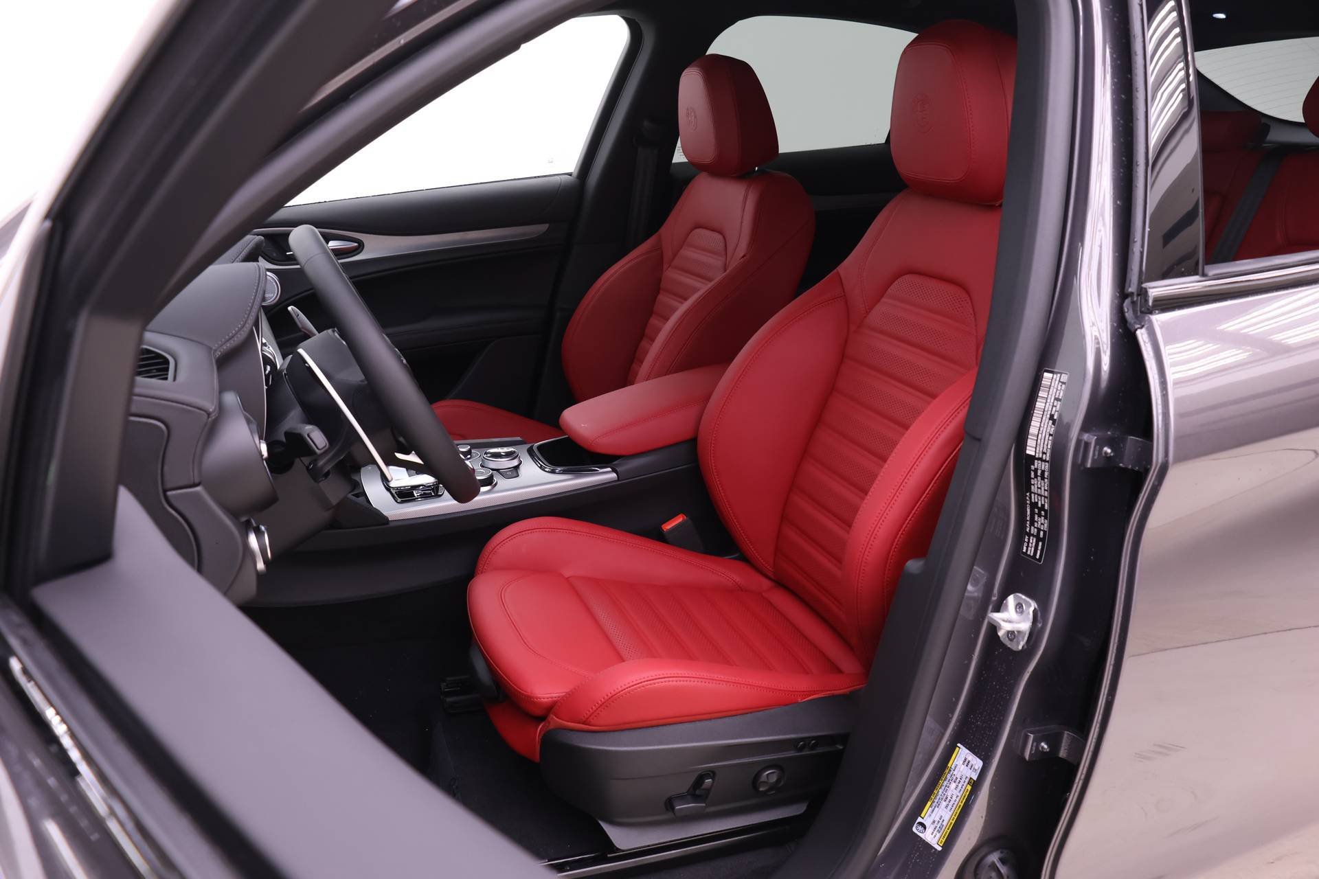 New 2026 Alfa Romeo Stelvio Sprint AWD/4WD image 7