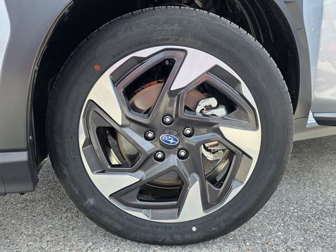 Certified 2025 Subaru Crosstrek 2.5i Limited w/ Popular Package #3A image 31