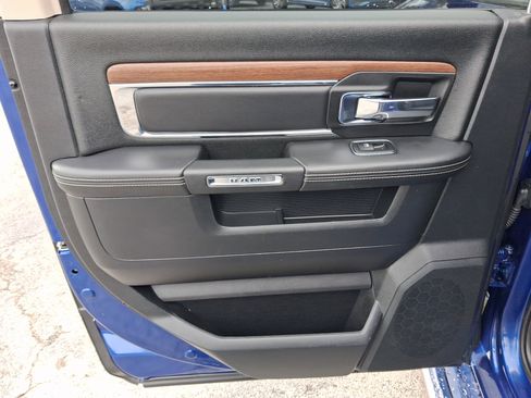 Used 2015 RAM 1500 Laramie w/ Convenience Group image 29