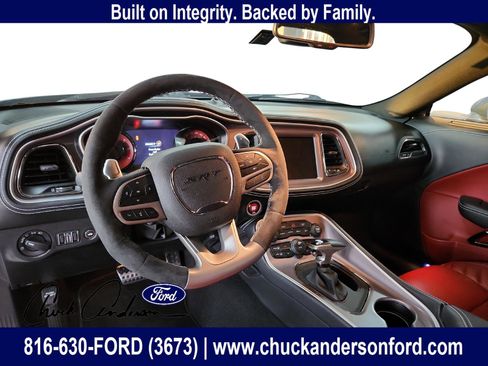 Used 2022 Dodge Challenger SRT Hellcat image 9