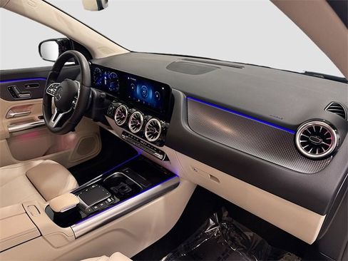 Certified 2023 Mercedes-Benz GLA 250 4MATIC image 29