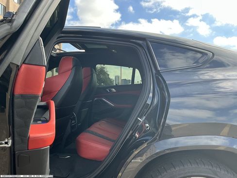 Used 2022 BMW X6 M w/ Competition Package image 10