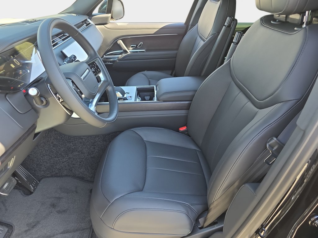 New 2026 Land Rover Range Rover SE AWD/4WD image 17