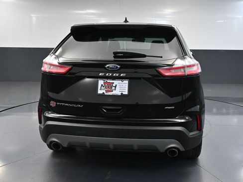 Used 2022 Ford Edge Titanium w/ Equipment Group 301A AWD/4WD image 7