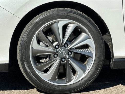 Certified 2021 Honda Clarity Plug-In Hybrid image 27