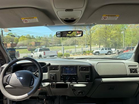 Used 2004 Ford F250 Lariat image 22