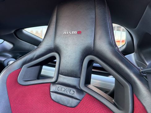 Used 2017 Nissan 370Z NISMO image 26