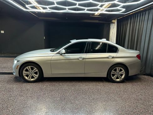 Used 2017 BMW 330i Sedan image 4