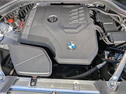 Used 2025 BMW X4 xDrive30i w/ Premium Package image 16