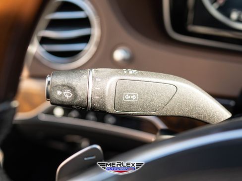 Used 2017 Mercedes-Benz S 550 Sedan image 28