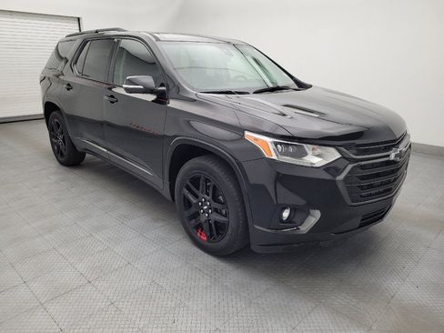 Used 2020 Chevrolet Traverse Premier w/ Redline Edition FWD image 11