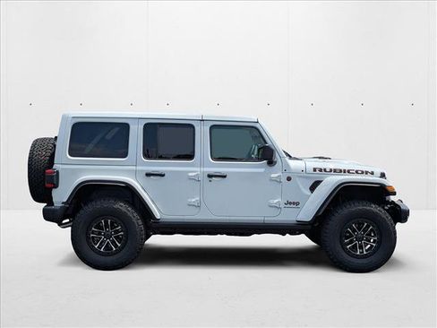 New 2025 Jeep Wrangler Rubicon w/ XTREMEE 35" Tire Package image 8
