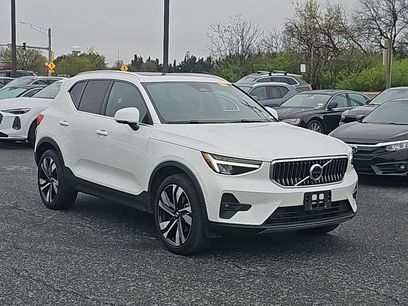 Used 2023 Volvo XC40 B5 Plus w/ Protection Package Premier