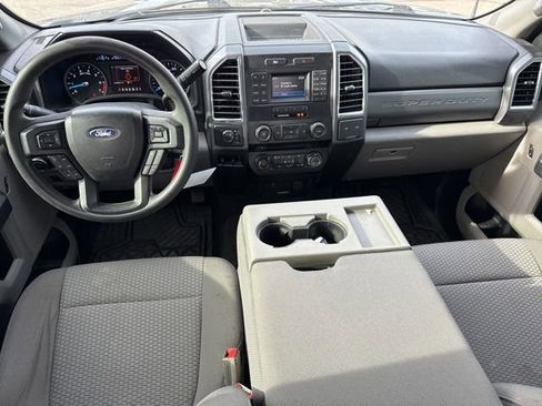 Used 2018 Ford F250 XLT w/ XLT Value Package AWD/4WD image 13