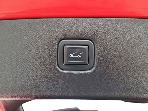 Used 2024 Chevrolet Blazer RS w/ Enhanced Convenience Package image 24