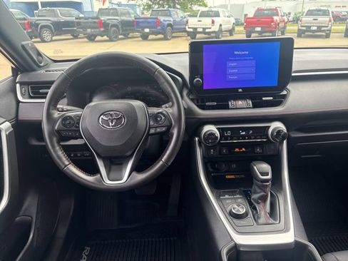 Used 2023 Toyota RAV4 XSE w/ Weather Package AWD/4WD image 16