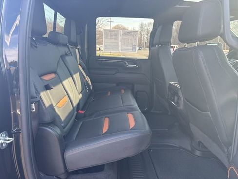 Used 2024 GMC Sierra 2500 AT4 w/ AT4 Premium Plus Package image 24