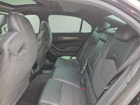 Certified 2018 Cadillac CTS V w/ Carbon Fiber Package RWD image 20