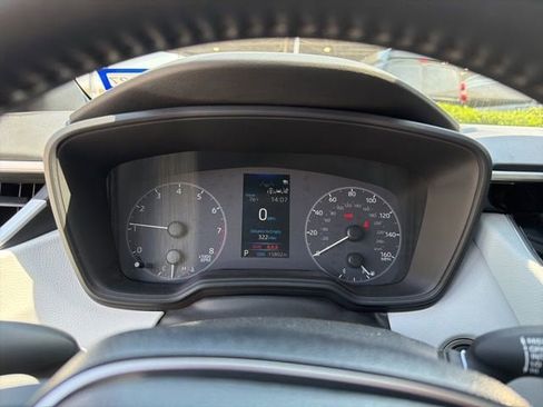 Used 2025 Toyota Corolla SE image 7