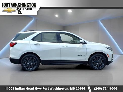 Used 2022 Chevrolet Equinox RS w/ RS Leather Package AWD/4WD image 2