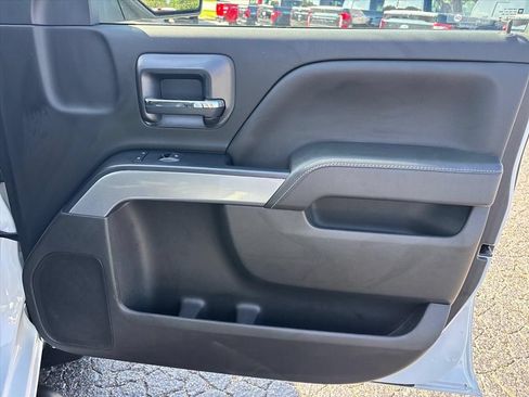 Used 2018 Chevrolet Silverado 1500 LT w/ All Star Edition AWD/4WD image 14