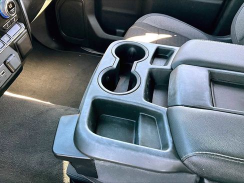 Used 2020 GMC Sierra 1500 Elevation w/ Elevation Value Package image 16