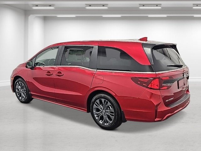 New 2027 Honda Odyssey Touring image 4