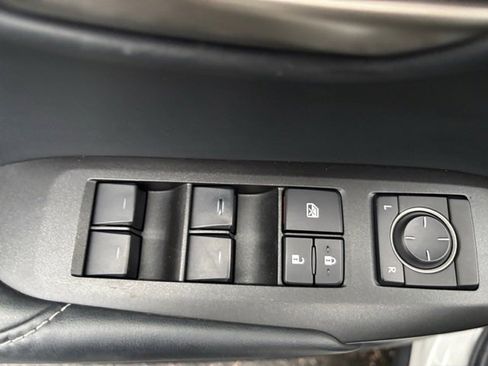 Used 2017 Lexus NX 200t AWD image 9