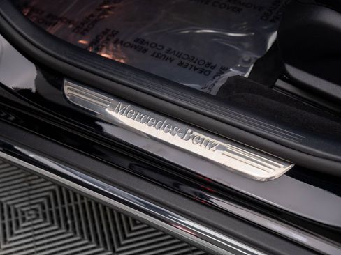 Certified 2023 Mercedes-Benz E 450 4MATIC All-Terrain Wagon w/ Premium Package image 17