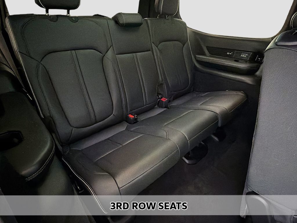 Used 2022 Jeep Grand Wagoneer Series II w/ Quick Order Packagew 28T AWD/4WD image 15