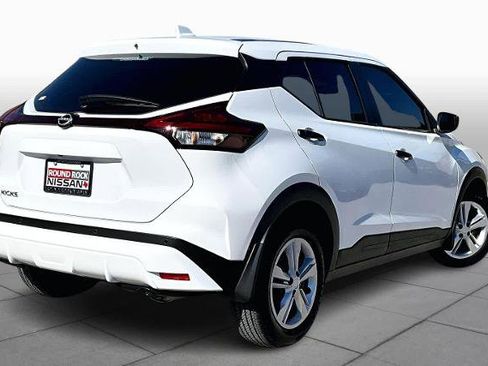Certified 2024 Nissan Kicks S image 12