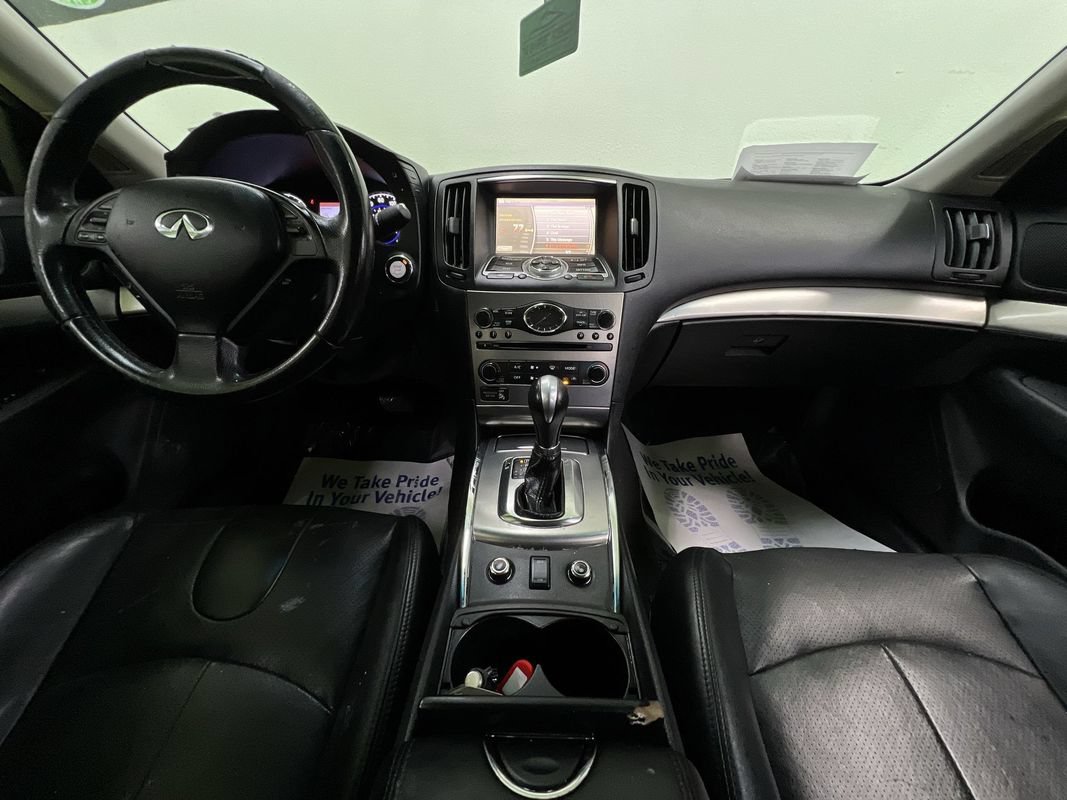 Used 2015 INFINITI Q40 AWD w/ Moonroof Package image 18
