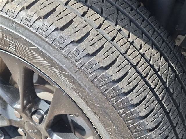 Used 2021 Jeep Wrangler Unlimited Sahara AWD/4WD image 14