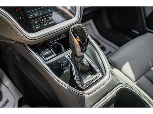 Used 2025 Subaru Outback Onyx Edition image 17