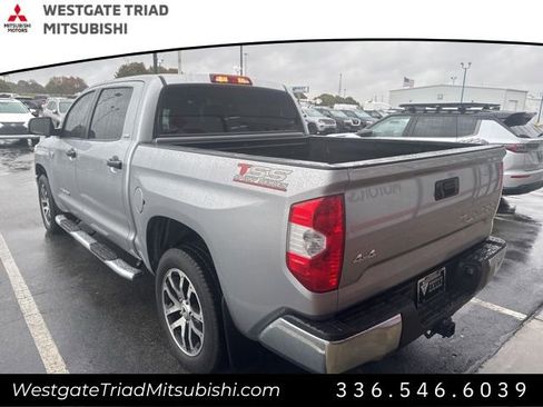 Used 2018 Toyota Tundra SR5 image 12