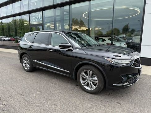 Used 2024 Acura MDX SH-AWD image 2