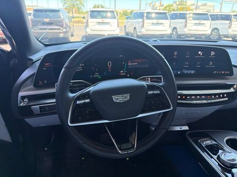 Certified 2024 Cadillac Lyriq Sport AWD/4WD image 4
