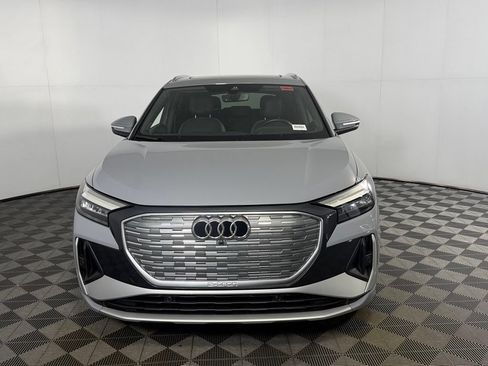 Used 2023 Audi Q4 e-tron Premium Plus w/ Premium Plus AWD/4WD image 3