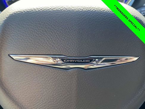 New 2026 Chrysler Pacifica Select image 23