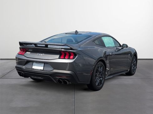 Used 2026 Ford Mustang GT Premium w/ GT Performance Package RWD image 5