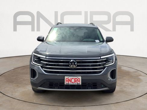 New 2026 Volkswagen Atlas SE image 3