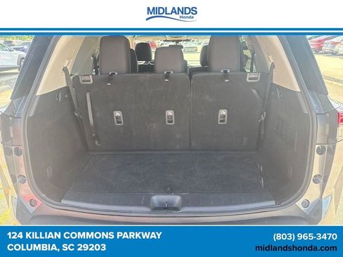 Used 2025 Nissan Pathfinder S FWD image 37
