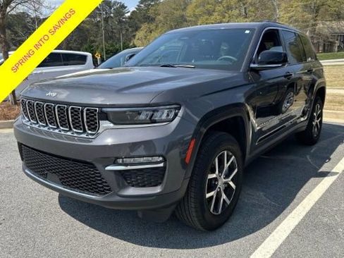Used 2025 Jeep Grand Cherokee Limited image 1